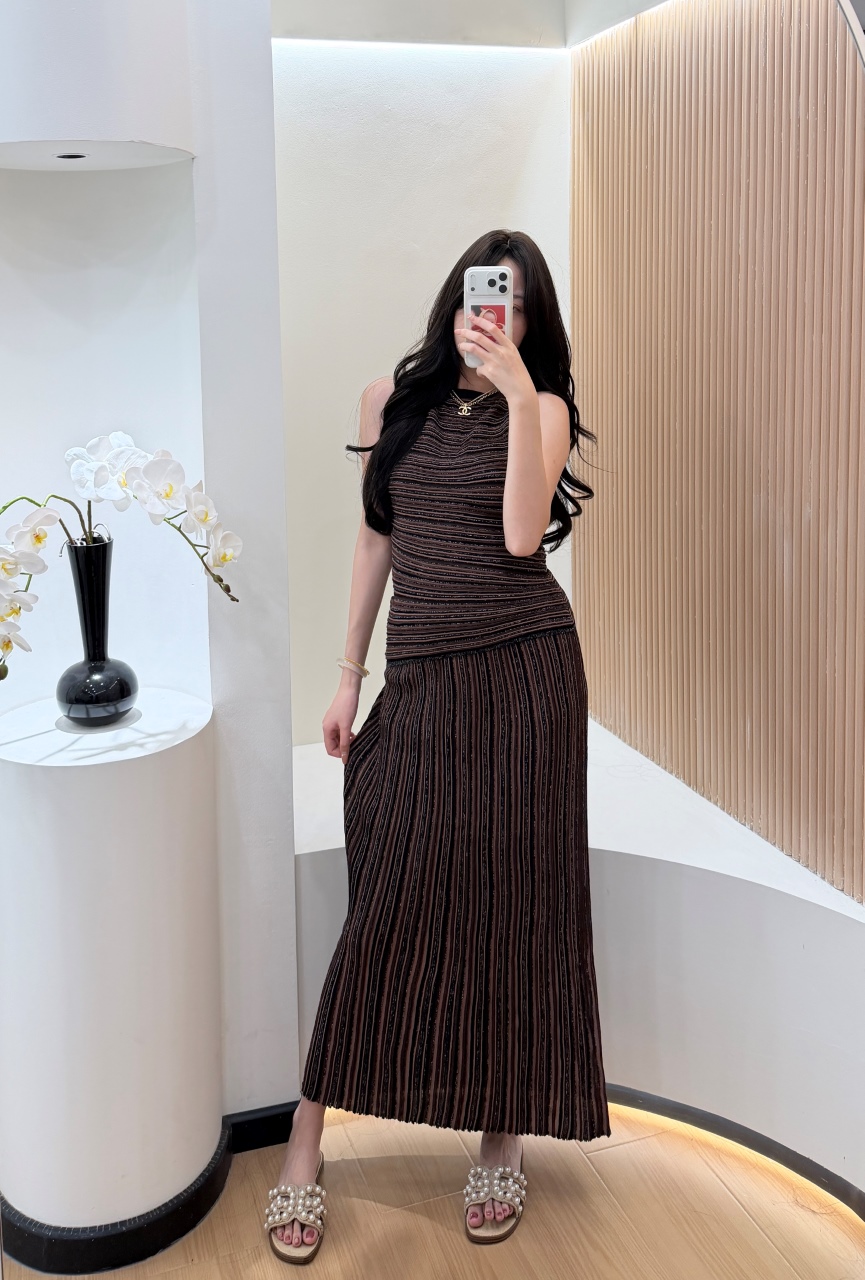 مخطط الترتر 2 قطعة المرأة ثوب  - مراجعة Formal Attire Woman وسعره